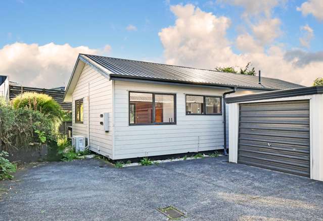 Charming 3-Bedroom Home in the Heart of Papakura