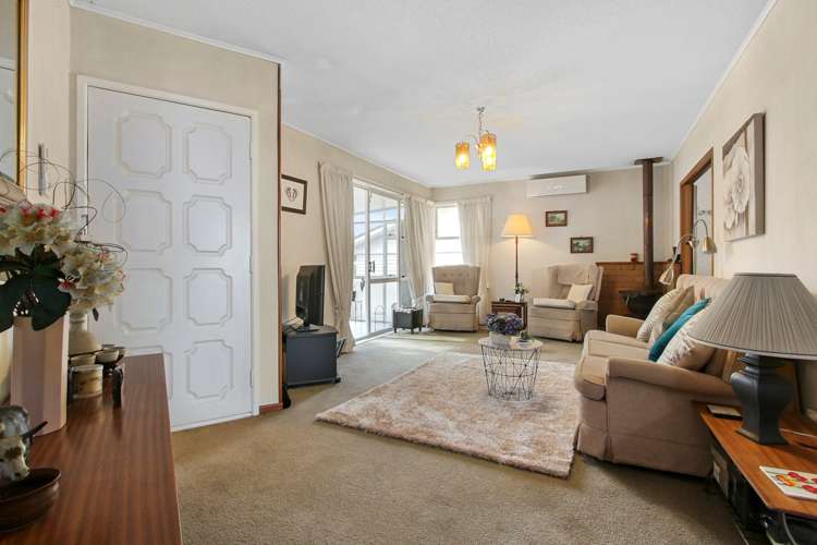 8 Staincross Street Green Bay_6