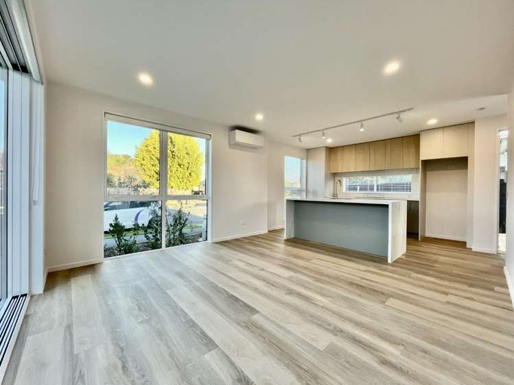 1/677 Gloucester Street Linwood_6