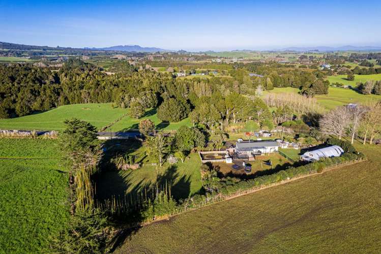 80 Blagrove Road Poroti_19