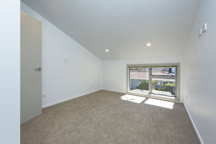 1/4210a Great North Road Glendene_9