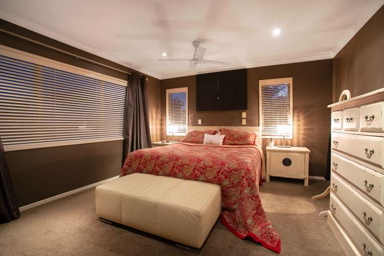 11 Wakatipu Street Point Chevalier_11