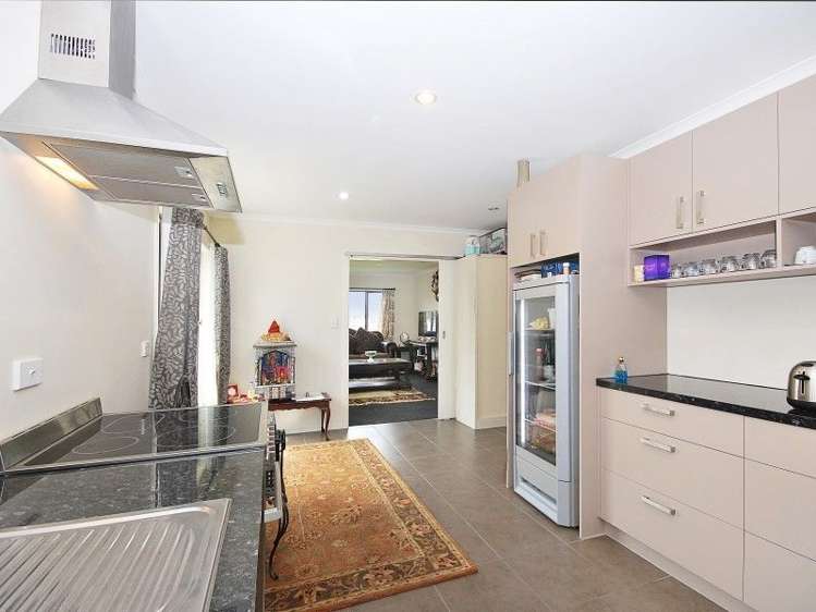 11 Farrier Grove Featherston_0