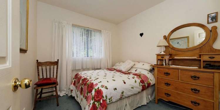 35 Chamari Close Titirangi_6