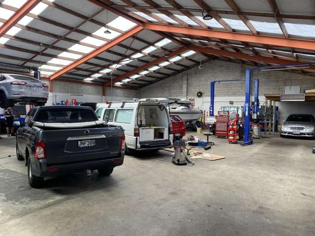 17 Depot Street Mangakakahi_2