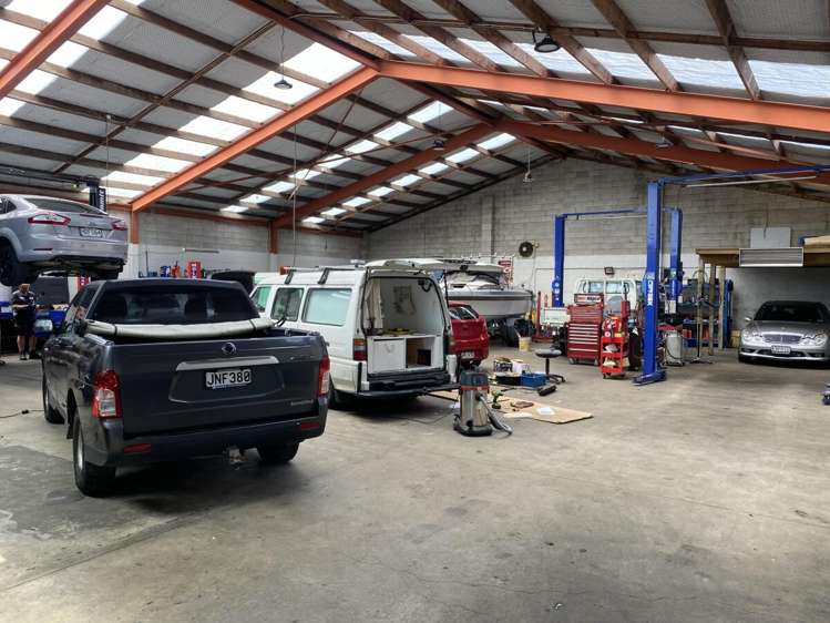 17 Depot Street Mangakakahi_2