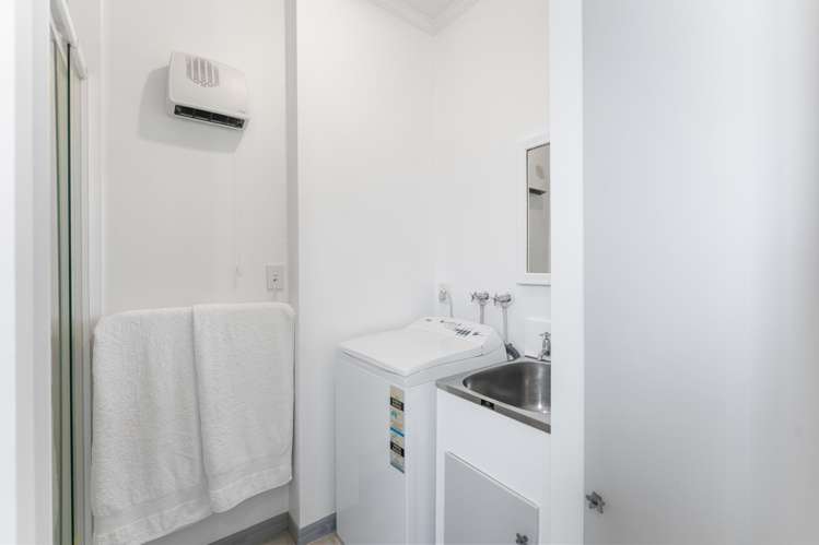 1 Eruini Street Waikanae Beach_15