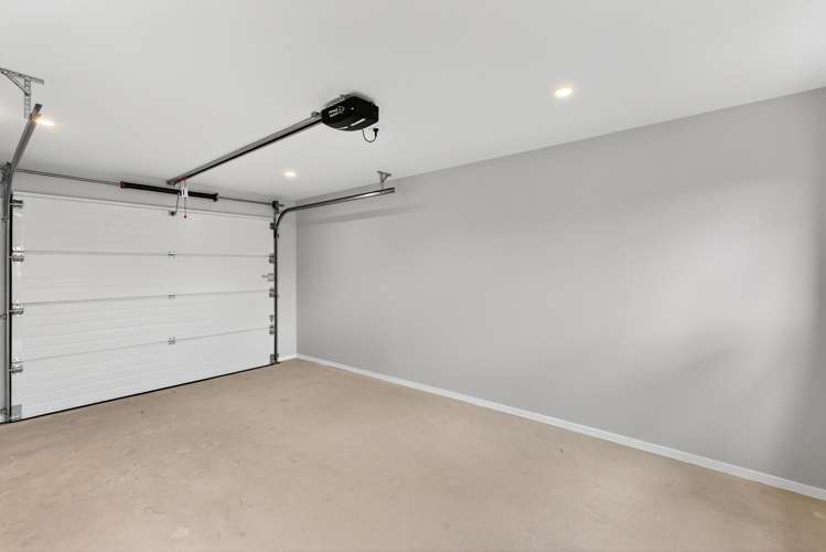 927B Nelson Street North (rear townhouse) Mahora_11