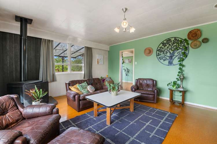 211 West Parkdale Street Tokoroa_7