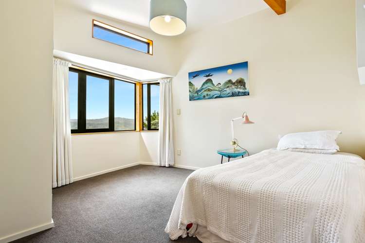 66 Piha Road Piha_32