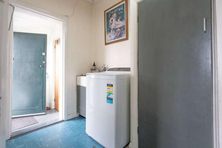 130 Titirangi Road New Lynn_9