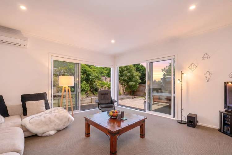 29 Chesham Avenue Waipahihi_6