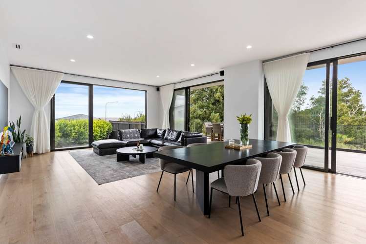 326 Flat Bush School Road Flat Bush_5