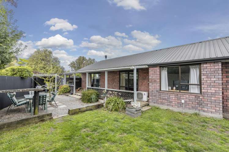 68 Main North Road Woodend_13