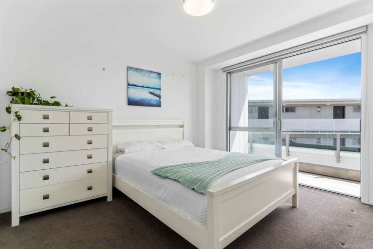 118/17 Link Crescent Stanmore Bay_12