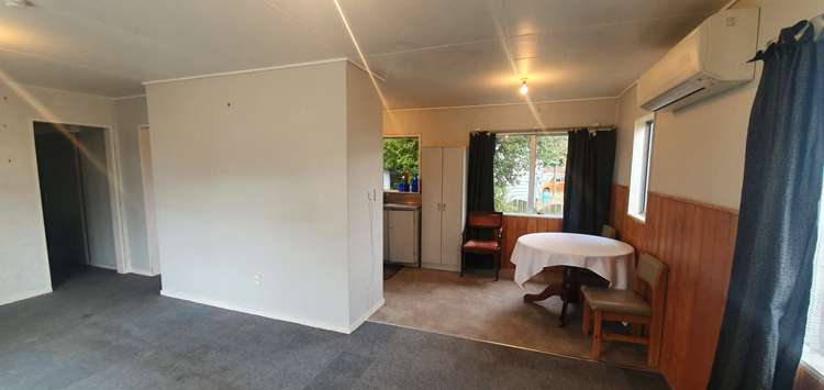 78 Woodward Street Featherston_2