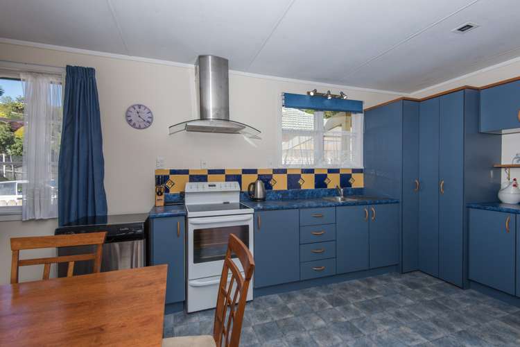 42 Murphy Street Toi Toi_6