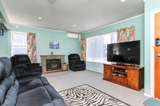 38 Hilling Street Titirangi_4