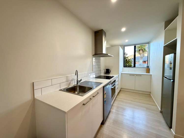  9 Verlamio Lane Edgeware_7