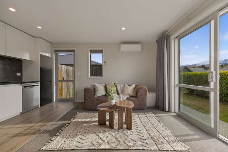 34/34A Cheltenham Road Lower Shotover_22