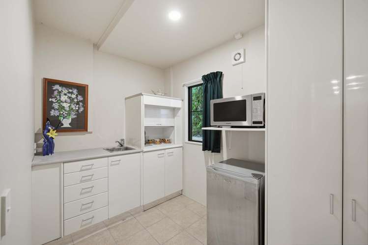1/1 Valley Road Browns Bay_26