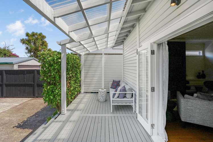 14 Ava Street Petone_13