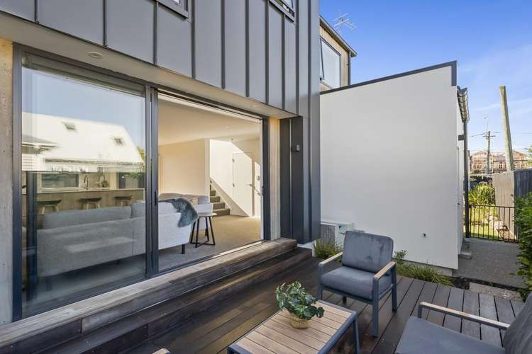 261C Edgeware Road Edgeware_14