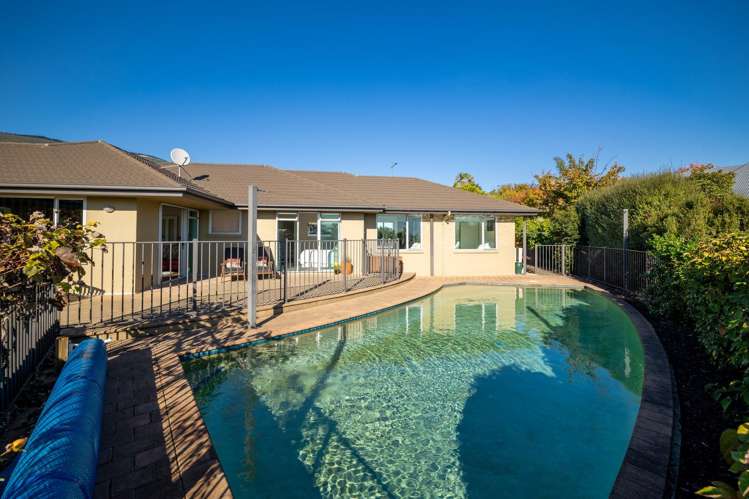 9 Highfield Grove Richmond_20