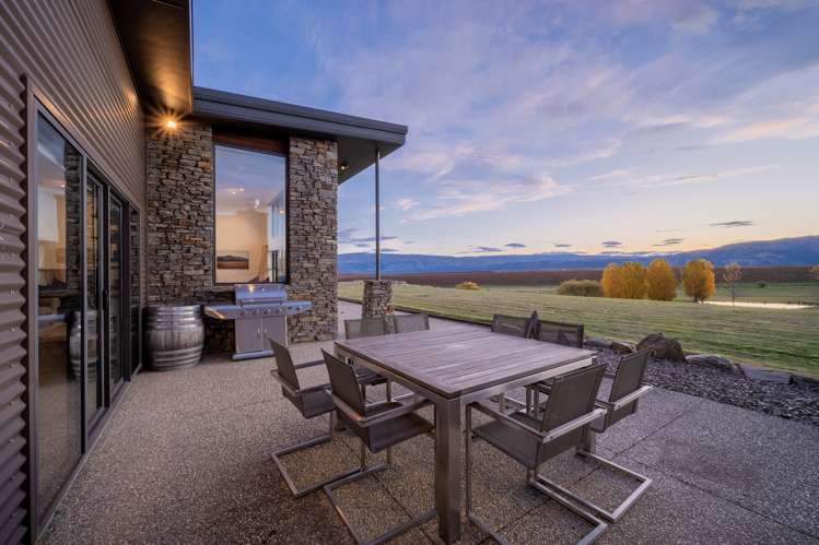 309 Golden Road Alexandra_11