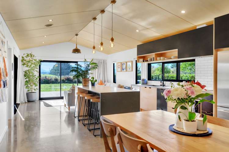 524 Perrys Road Carterton_5