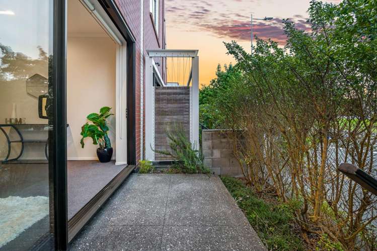 6/89 Hobsonville Point Road Hobsonville_18