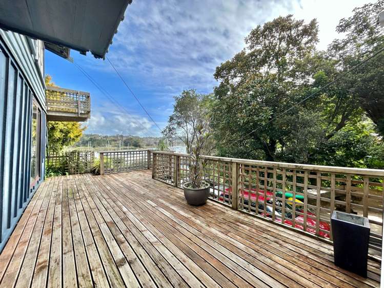 4A Fairhaven Walk Wade Heads_2