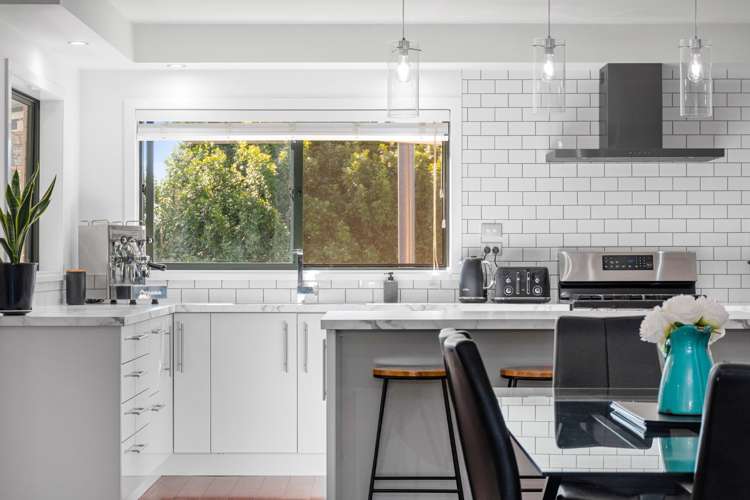 30 Rowesdale Drive Ohauiti_13