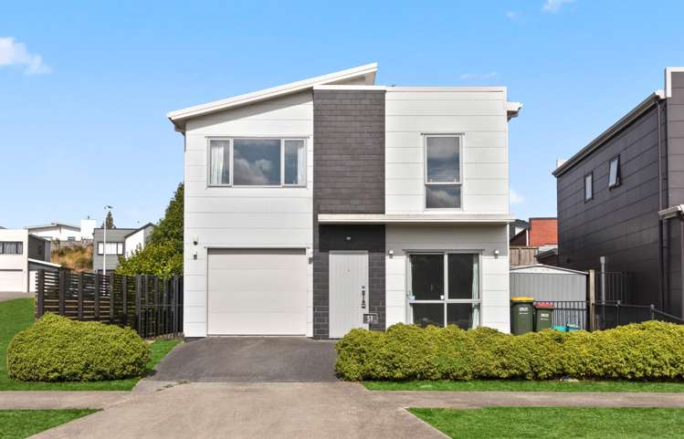 51 Tennille Street 2743_0