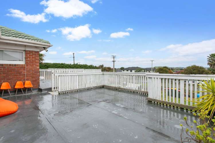 592 Massey Road Mangere_7