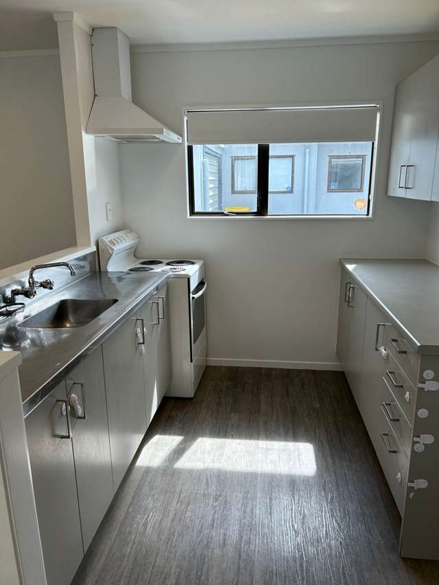 2/22 Great South Road Papakura_2