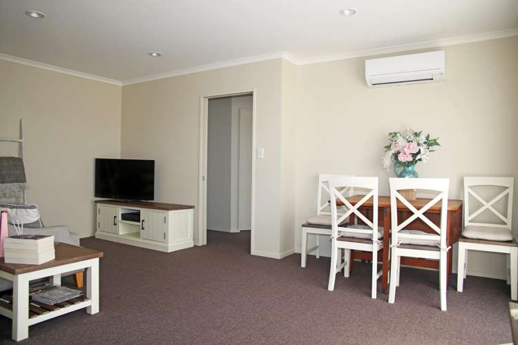 2/53 Parker Street Motueka_6