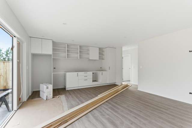 4/2 Tuatahi Avenue Solway_2