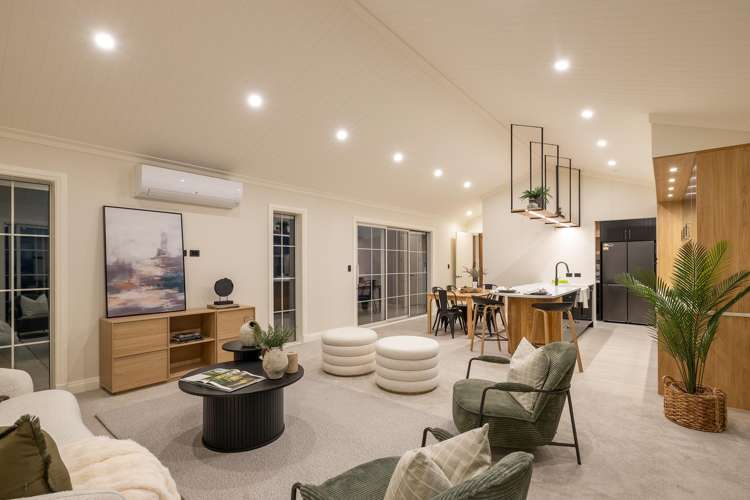 5 Ngaio Place Lansdowne_19