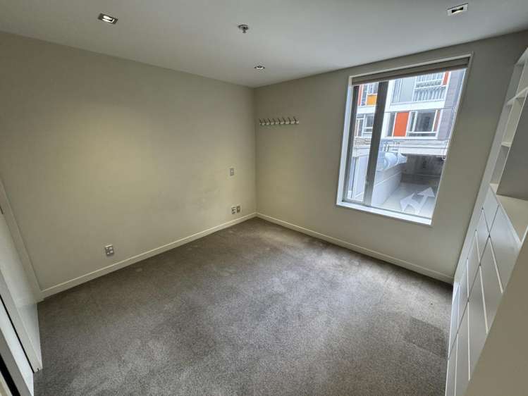  1A/82 Cable Street Te Aro_13