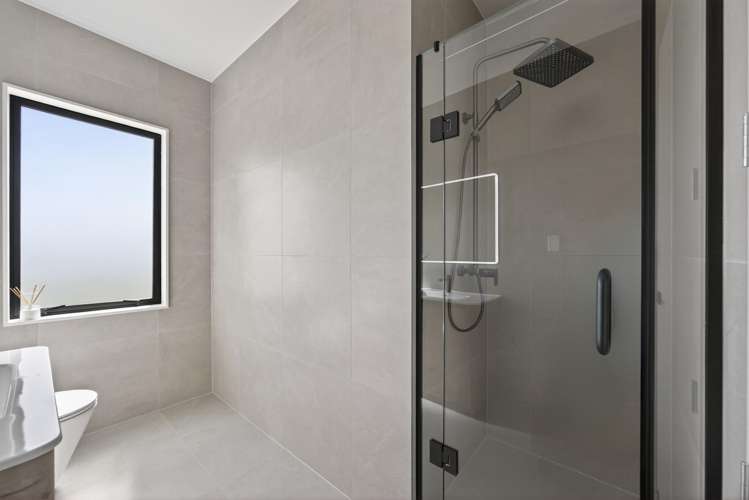 244E West Hoe Heights Orewa_26