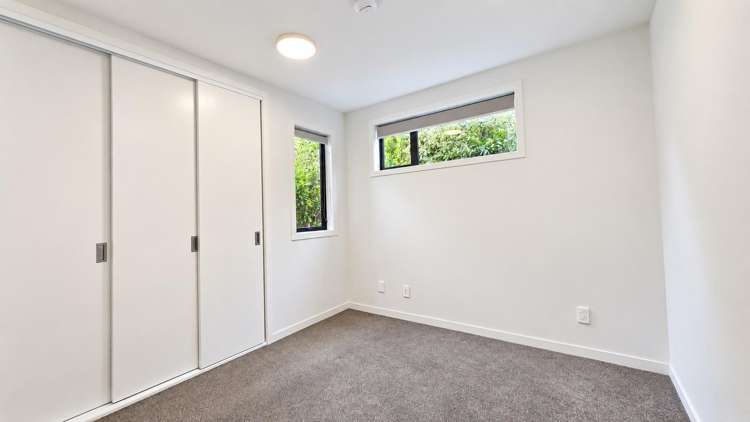  9/2 Hindmarsh Street Johnsonville_11