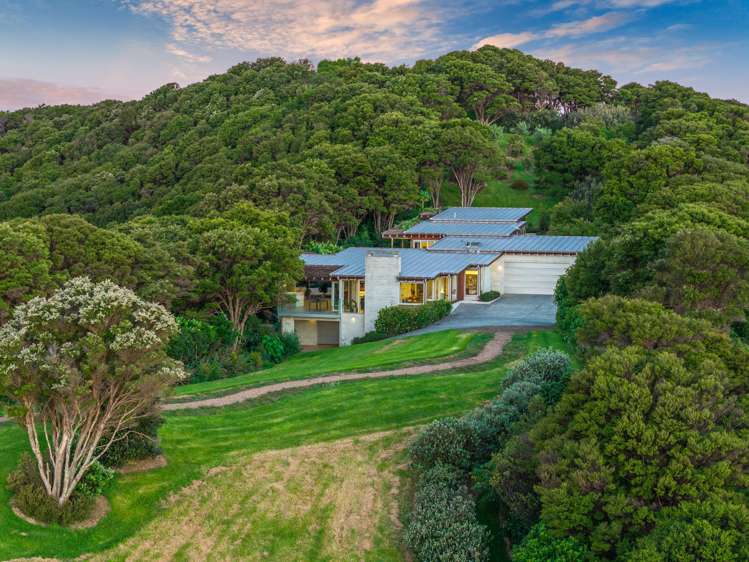 8 and 24 Te Matuku Point Lane Waiheke Island_22