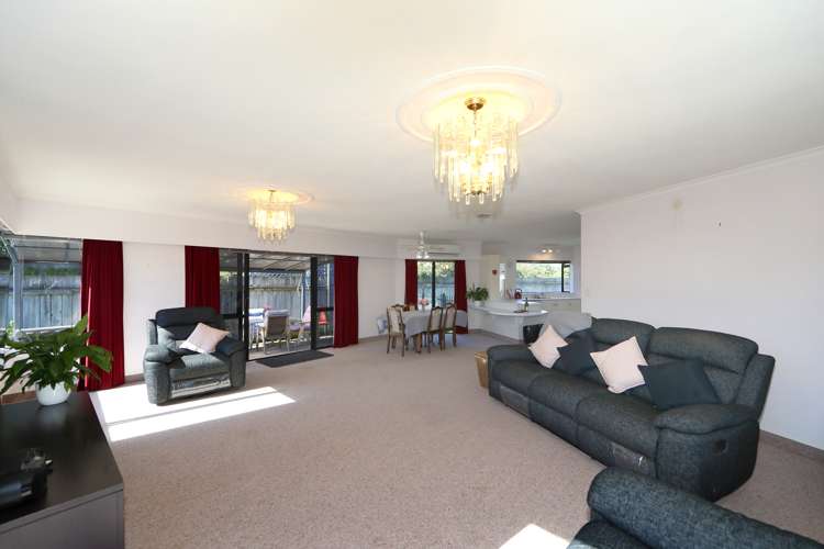 1 Cadogan Lane Taradale_6