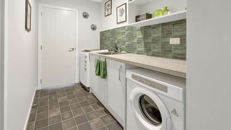 114 Purchas Road Amberley_23