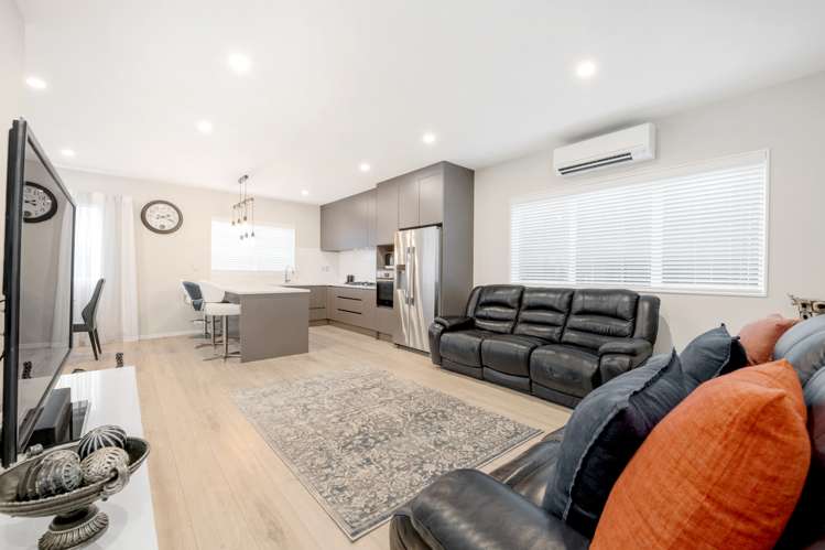 82b Moore Street Howick_7