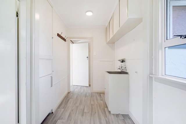 128 Clawton Street Westown_4