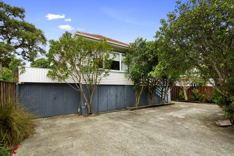 6 Franklyn Road Tawa_16