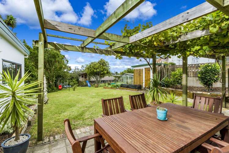 107 Rangatira Road Beach Haven_20
