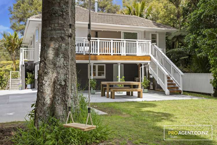 113 Woodlands Park Road Titirangi_17